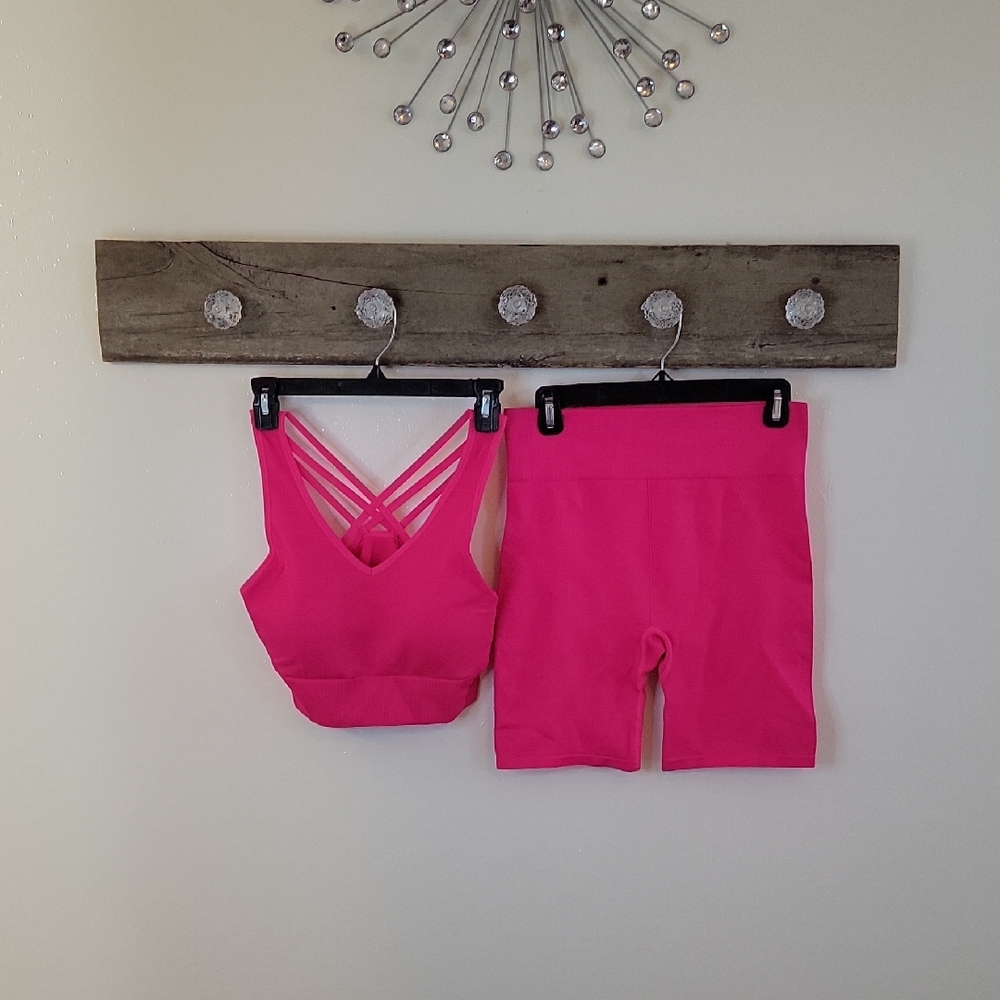 NWOT New Balance Vibrant Pink Workout Set SZ XL